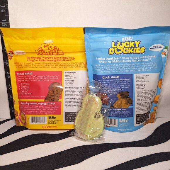 NWT Bark BarkBox Beg -n- Bag Theme with 2 toys and 3 treats - Large Dogs - Picture 11 of 16